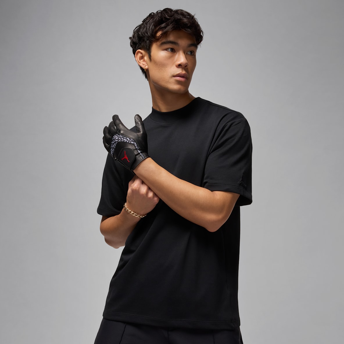 NIKE GOLF　ナイロンアノラック Vネック 半袖シャツ 黒　ナイキ　ゴルフ NIKE GOLF ナイロンアノラック Vネック 半袖シャツ 黒 ナイキ ゴルフ